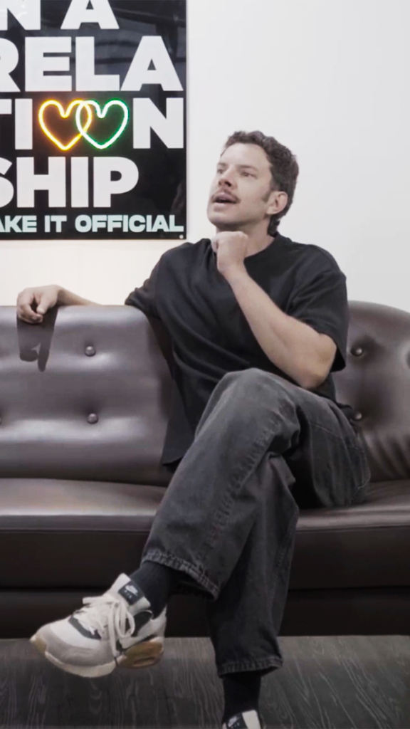 Raul Ocampo pone el bienestar en el centro con “In A Relationship”